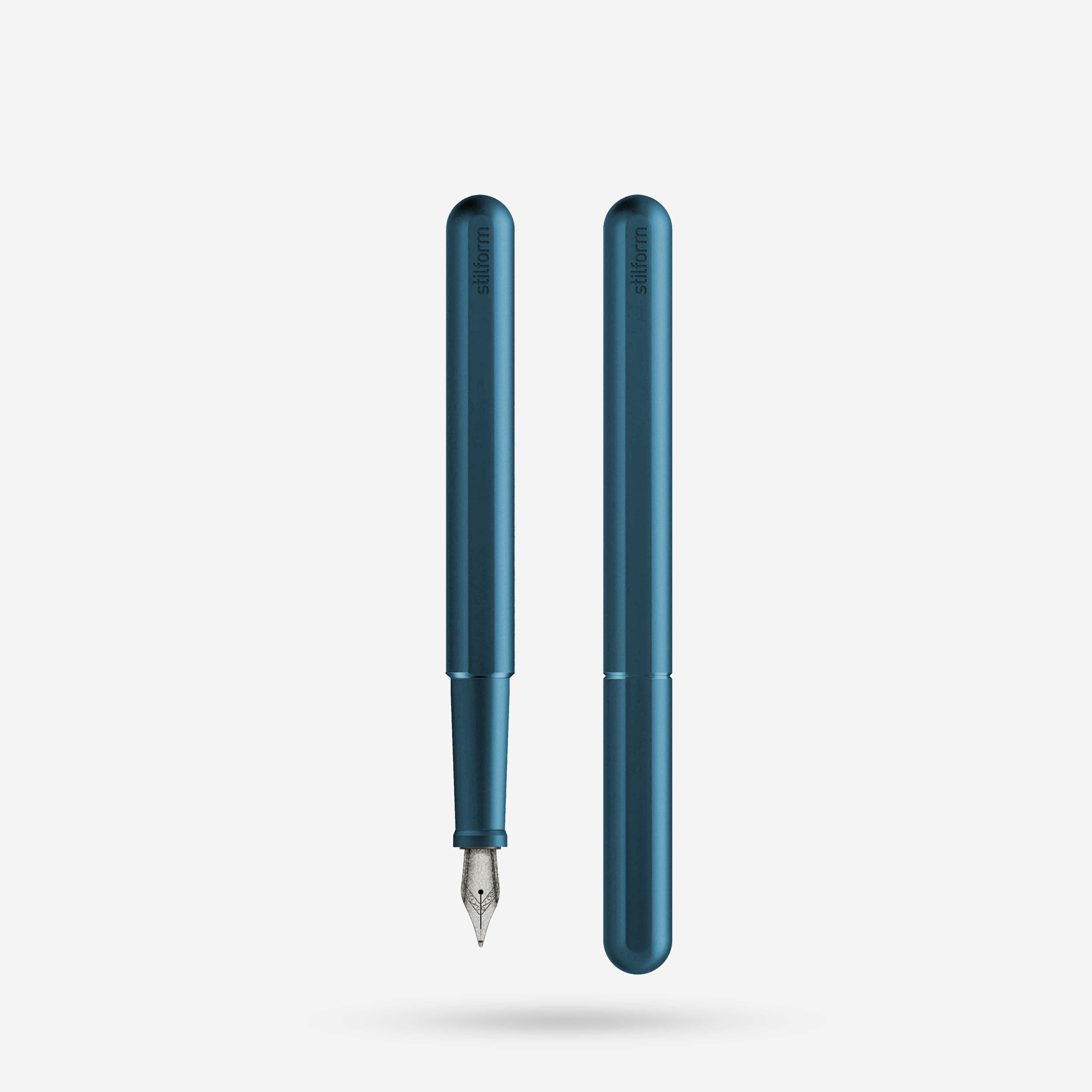 Aluminium Füllfederhalter in Night Sky mit polierter Stahlfeder, Vorder- und Rückansicht