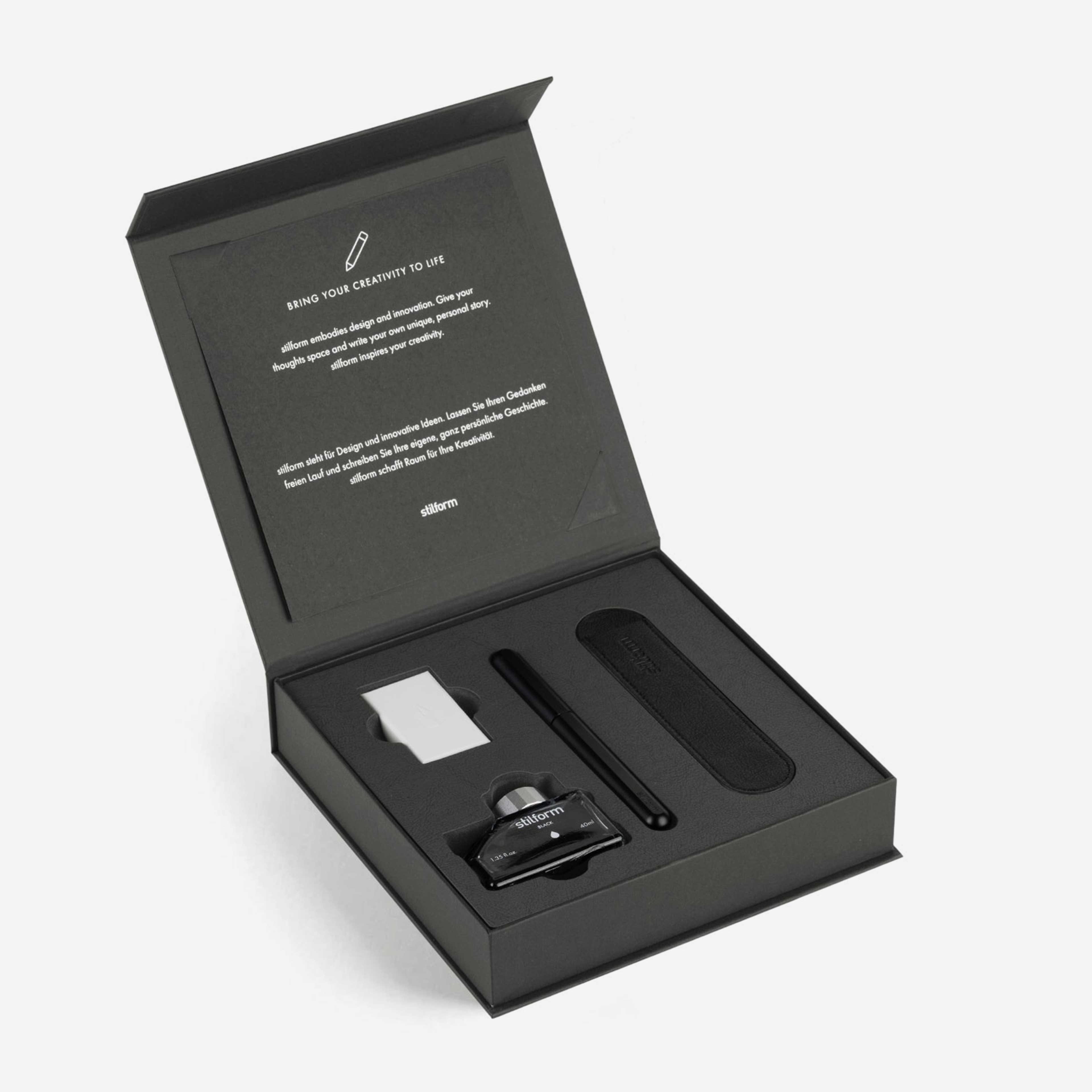 Geschenkbox mit Füllfederhalter Ink Warp Black, Tintenfass und Etui