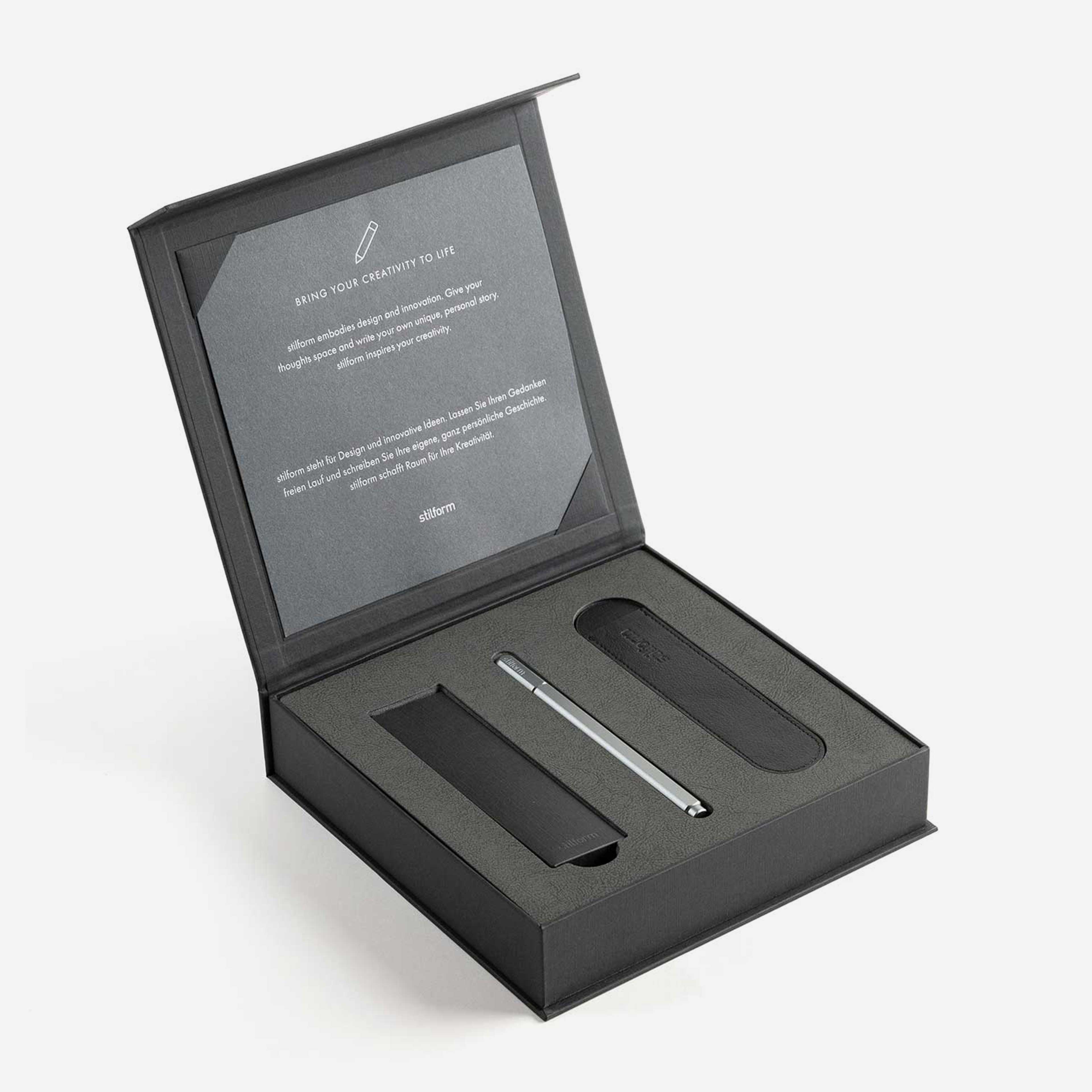 Geschenkbox mit Titan Gelschreiber in Night Sky, Etui und Ersatzminen