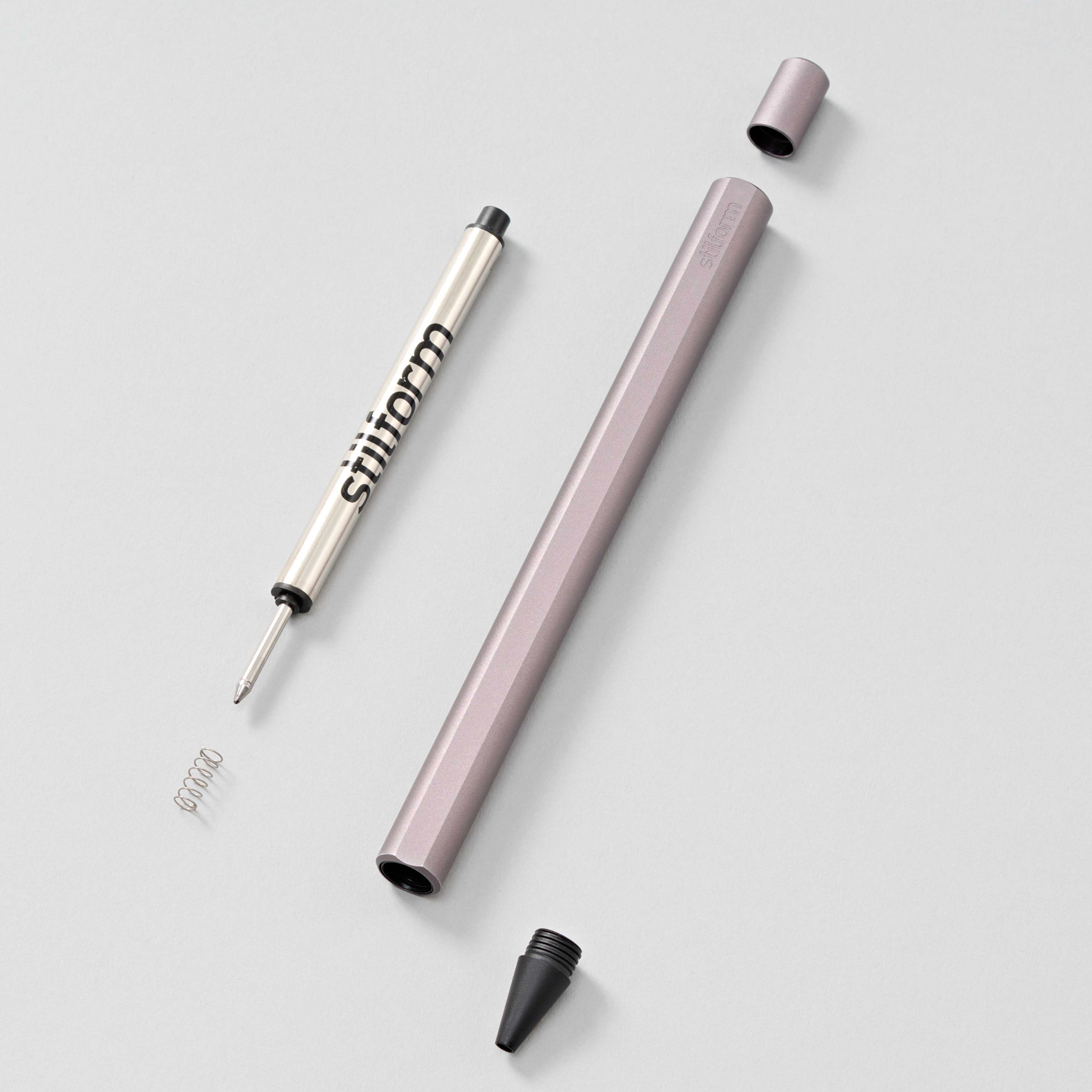 Tintenroller Aluminium Flow in Velvet Berry zerlegt mit Ersatzmine und Feder