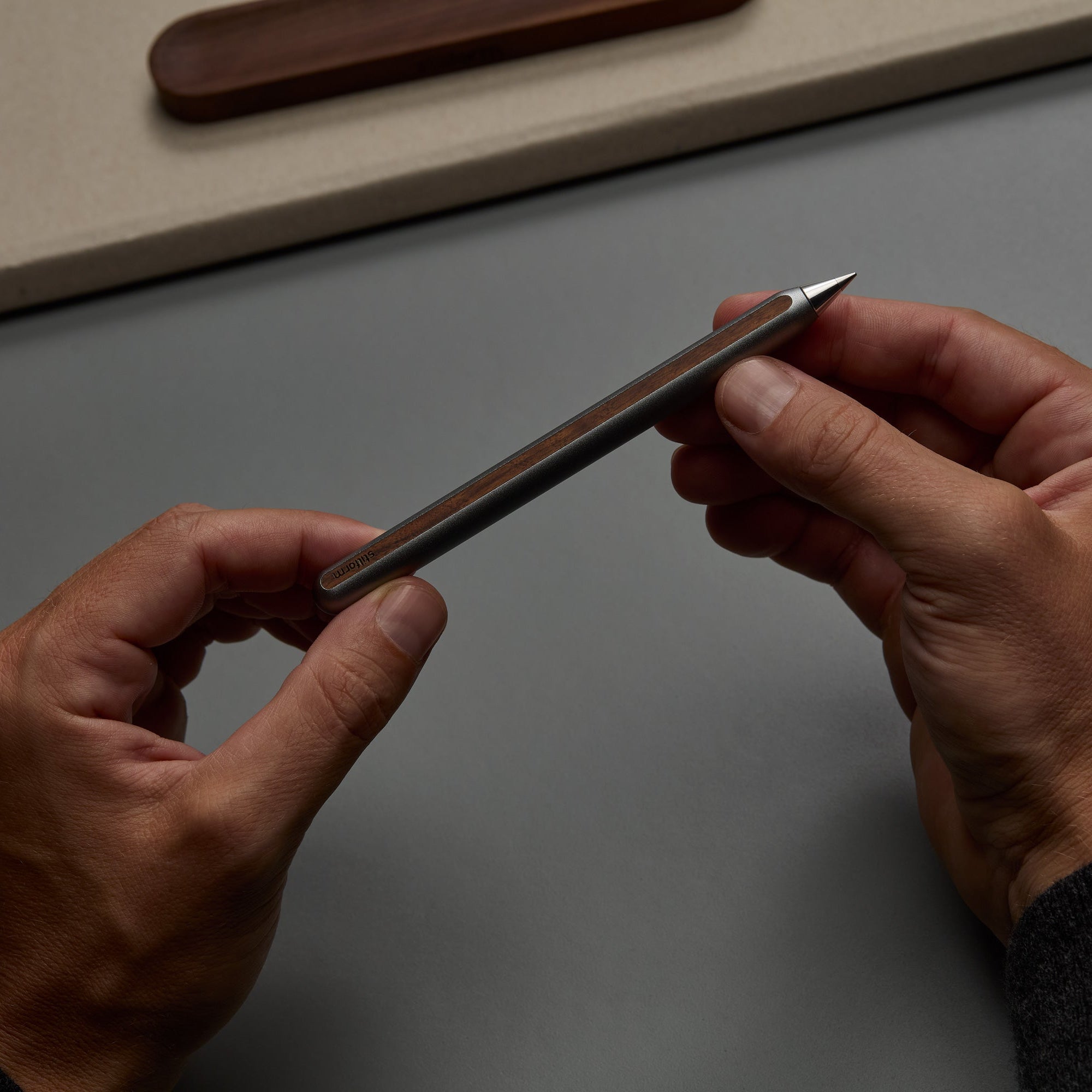 Pencil Titanium AEON – premium design with magnetic tips